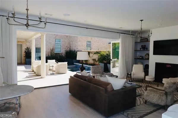 Alpharetta, GA 30009,104 GRAND Crest