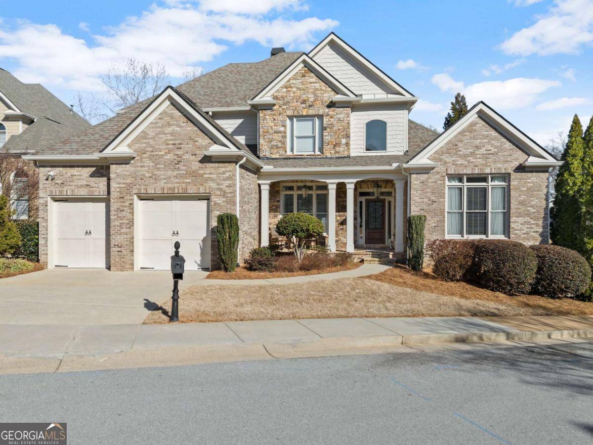 405 Forrest LN, Gainesville, GA 30501