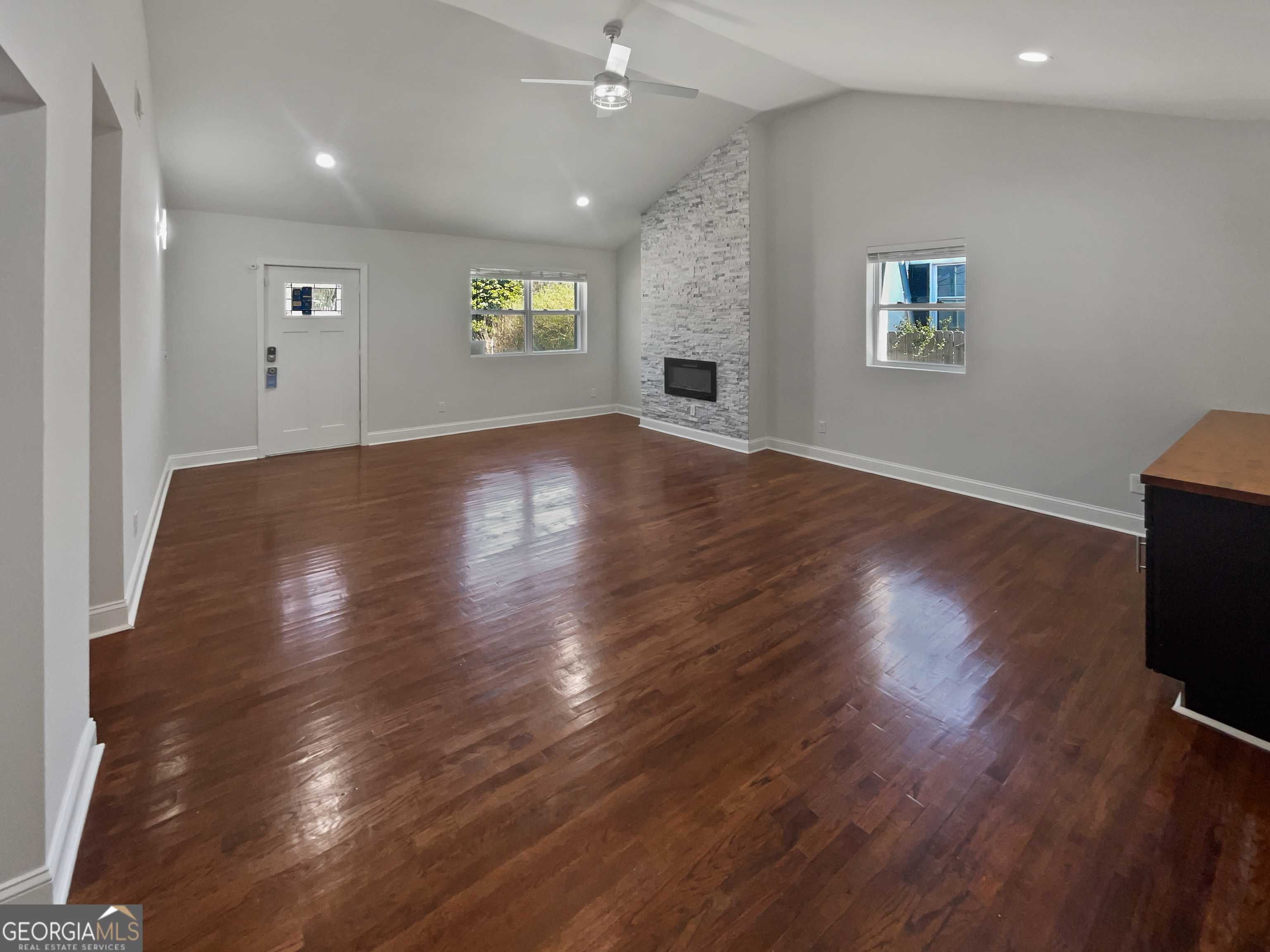 Atlanta, GA 30318,2548 Loghaven DR NW