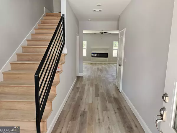 Cochran, GA 31014,236 Wood Oak CIR