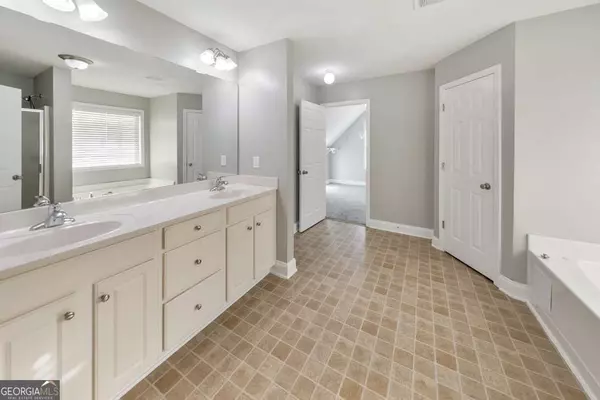 Douglasville, GA 30135,8270 Mossybrook LN