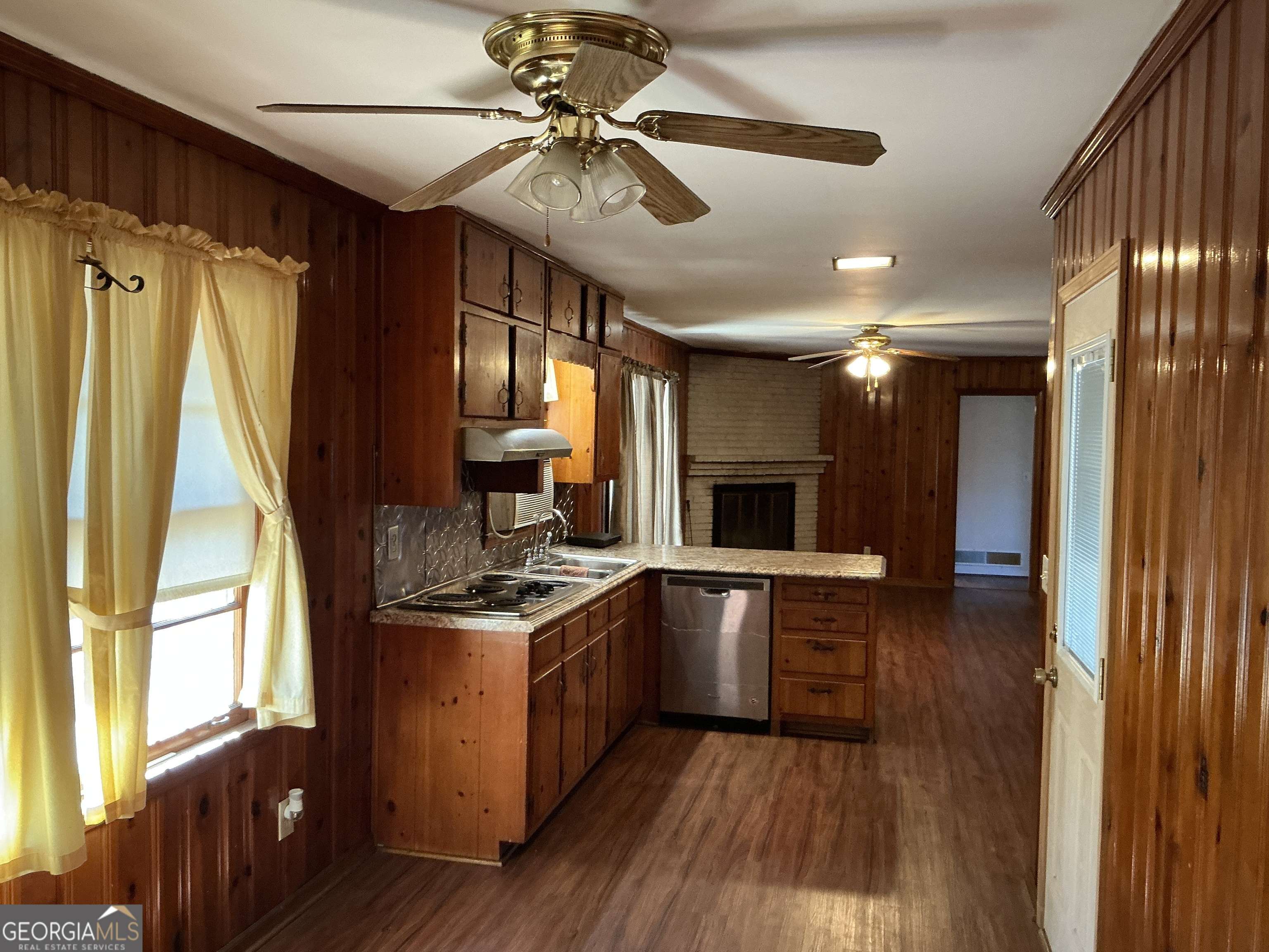 Atlanta, GA 30316,2374 Woodcastle LN SE