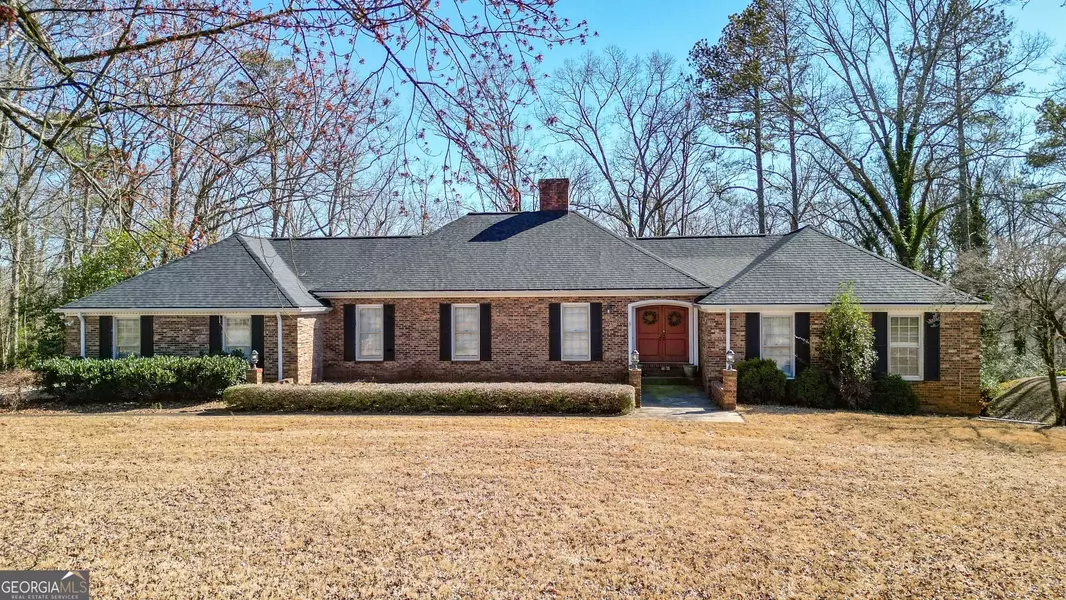 110 Maple DR, Cartersville, GA 30120