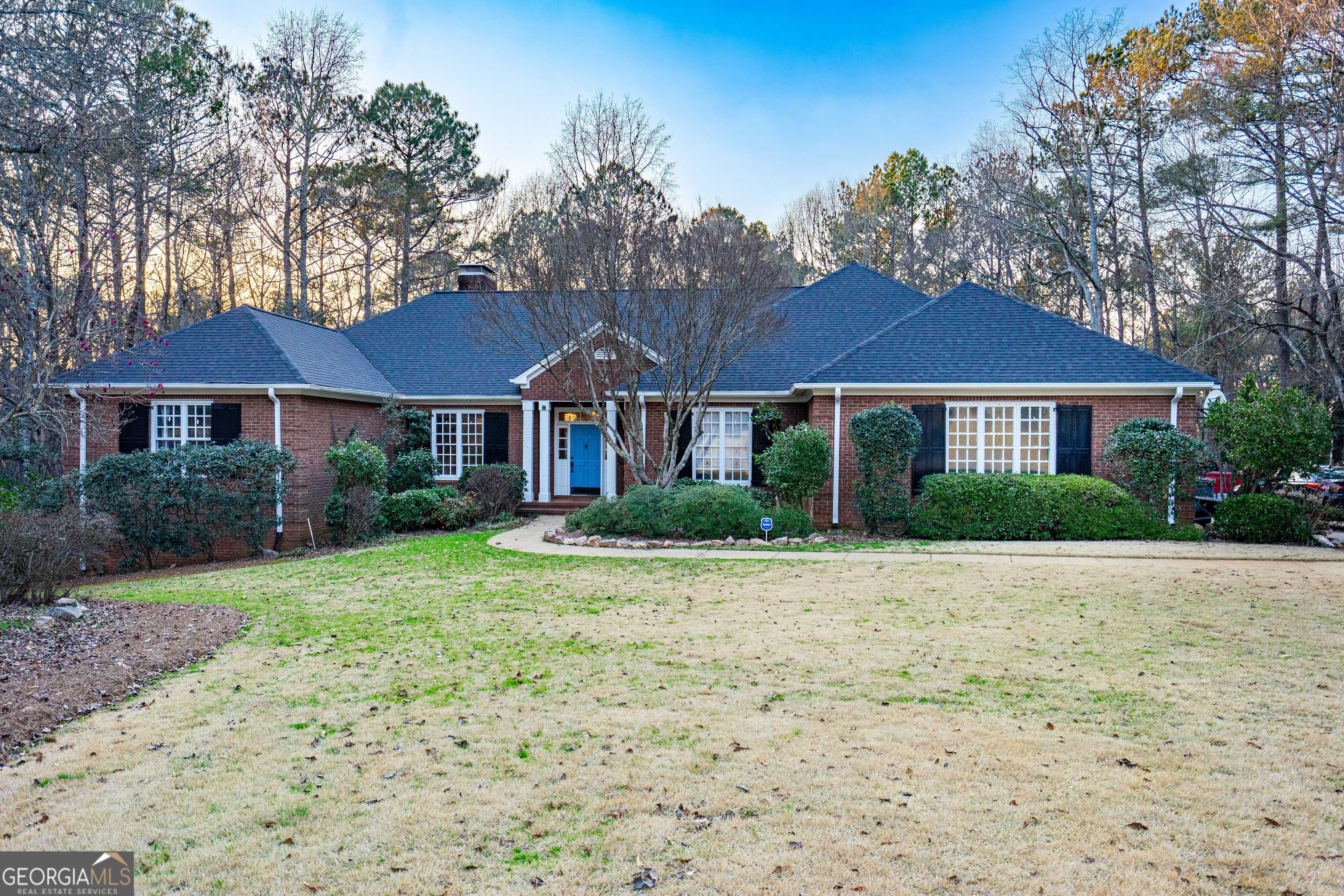 117 Woodchase DR, Lagrange, GA 30240