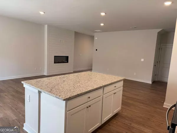 Lawrenceville, GA 30043,986 Sutherland LN #LOT 32