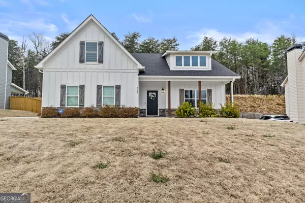 6385 Woodland Station DR, Lula, GA 30554