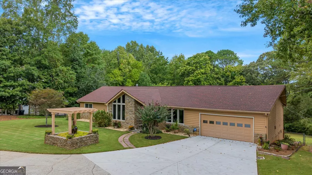 12040 Old Mountain Park RD, Roswell, GA 30075
