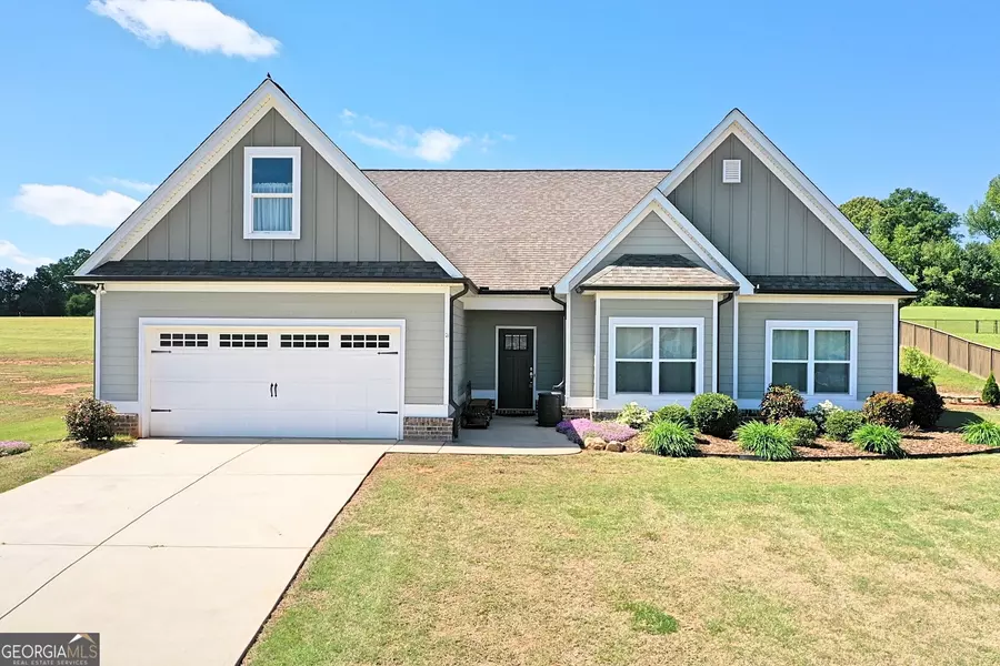 124 Alexander Lakes DR, Eatonton, GA 31024