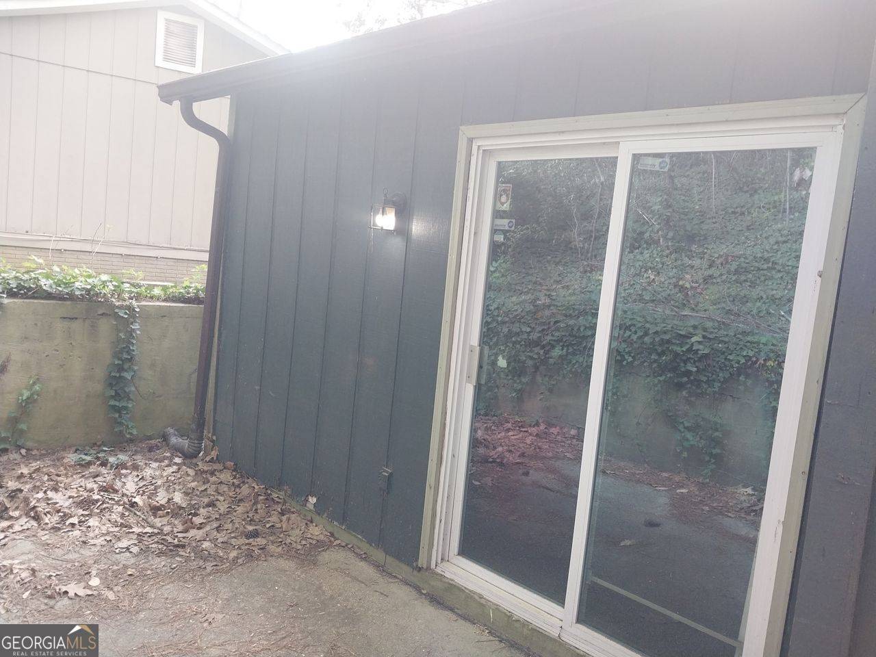 Stone Mountain, GA 30088,4952 ISLE ROYAL CT