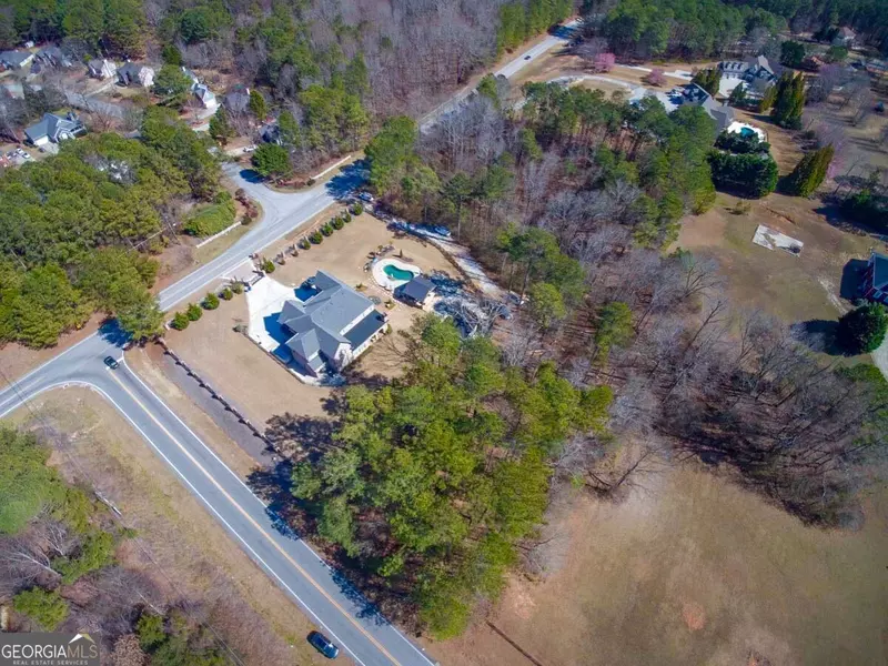 2220 Camp Mitchell RD, Grayson, GA 30017