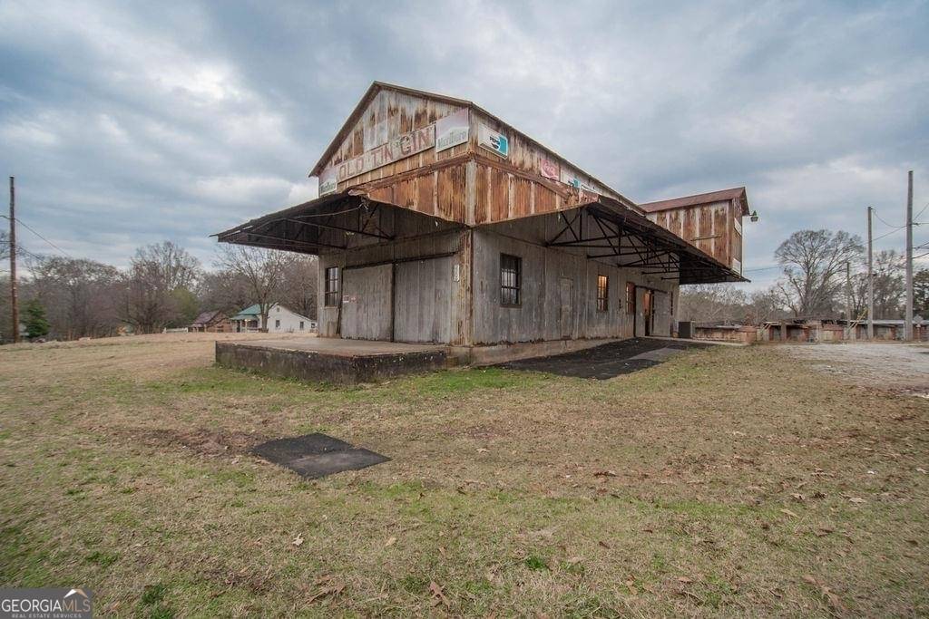 Newnan, GA 30263,2200 W Highway 16