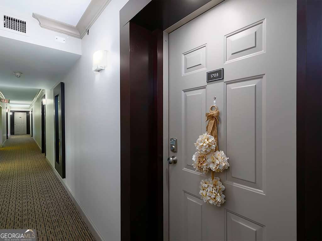 Atlanta, GA 30326,3481 Lakeside DR NE #1705