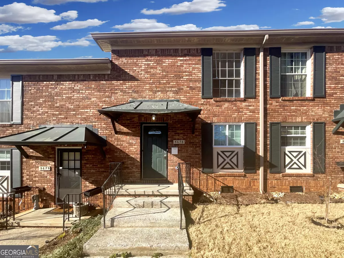 Atlanta, GA 30342,5676 Kingsport DR #4