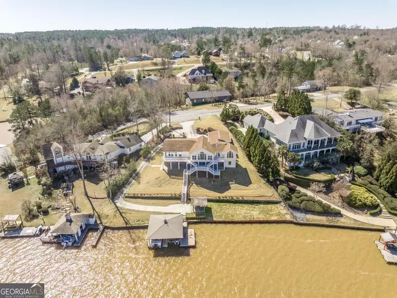 2225 Gwendale DR W, Lizella, GA 31052