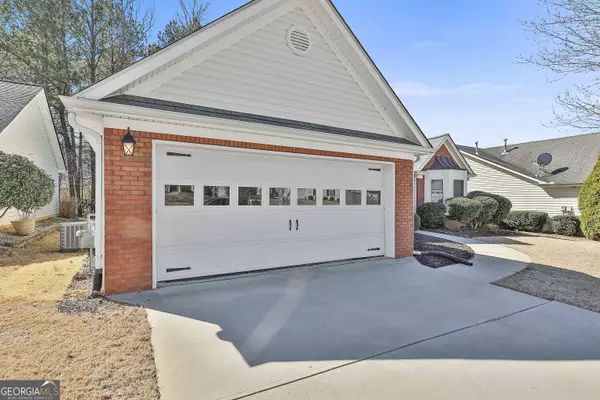 Newnan, GA 30265,208 Lake Cove Approach