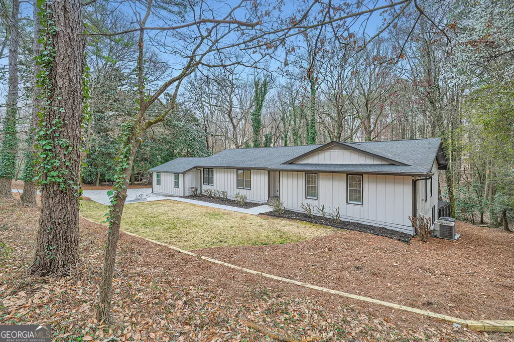 Sandy Springs, GA 30350,1555 Sunnybrook Farm RD