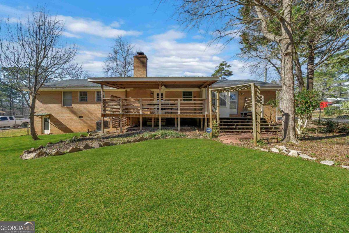 Eatonton, GA 31024,110 Westminster DR