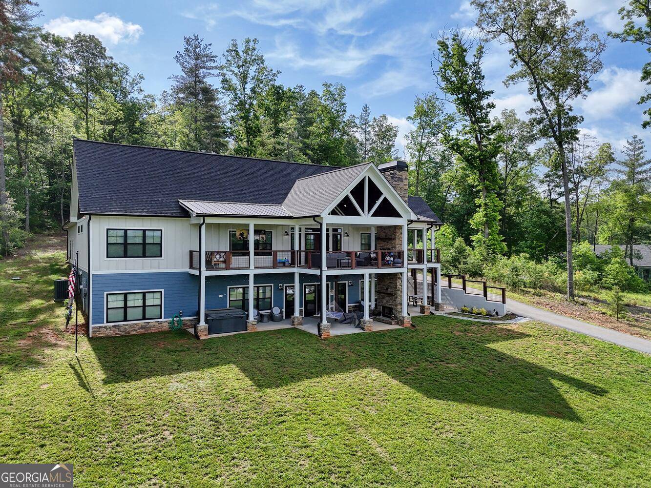 Blairsville, GA 30512,359 New Water WAY