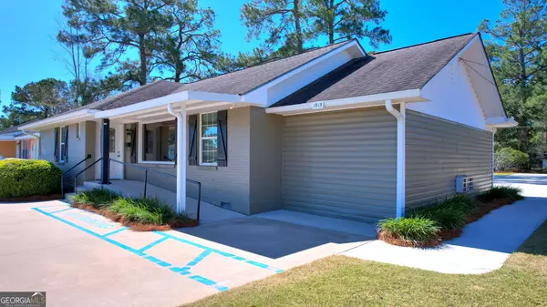 1915 Palmyra RD, Albany, GA 31701