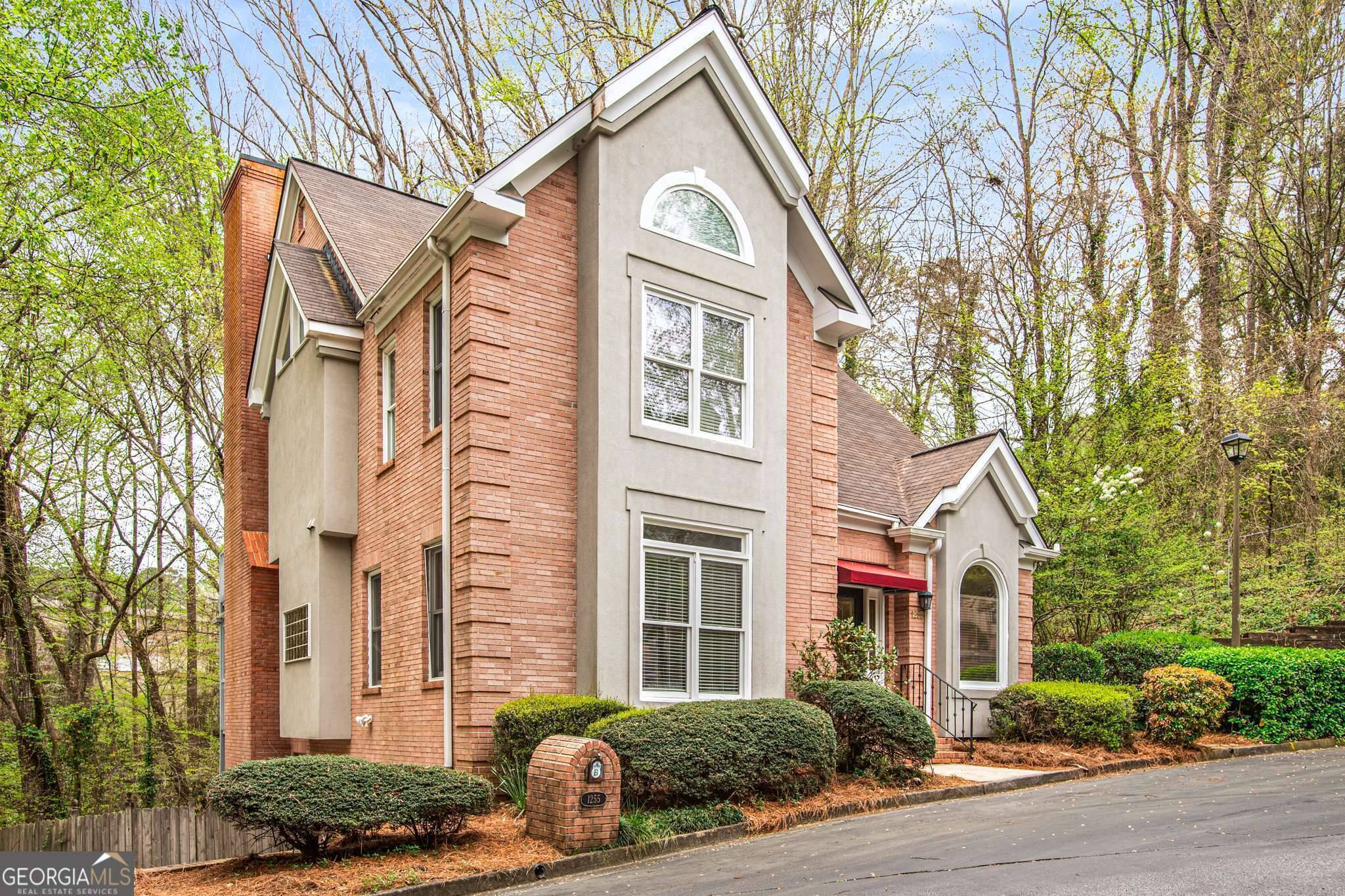 1255 Wildcliff Pkwy NE, Atlanta, GA 30329