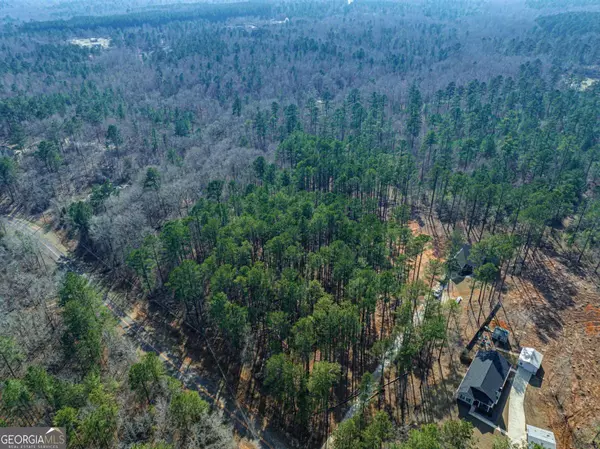 Eatonton, GA 31024,187 Crooked Creek Bay RD