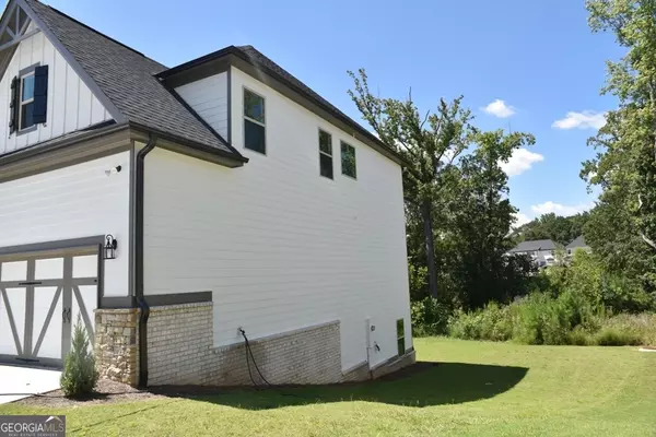 Grayson, GA 30017,480 Brown Dove LN