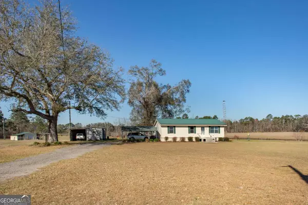 303 Dub Baxley, Baxley, GA 31513