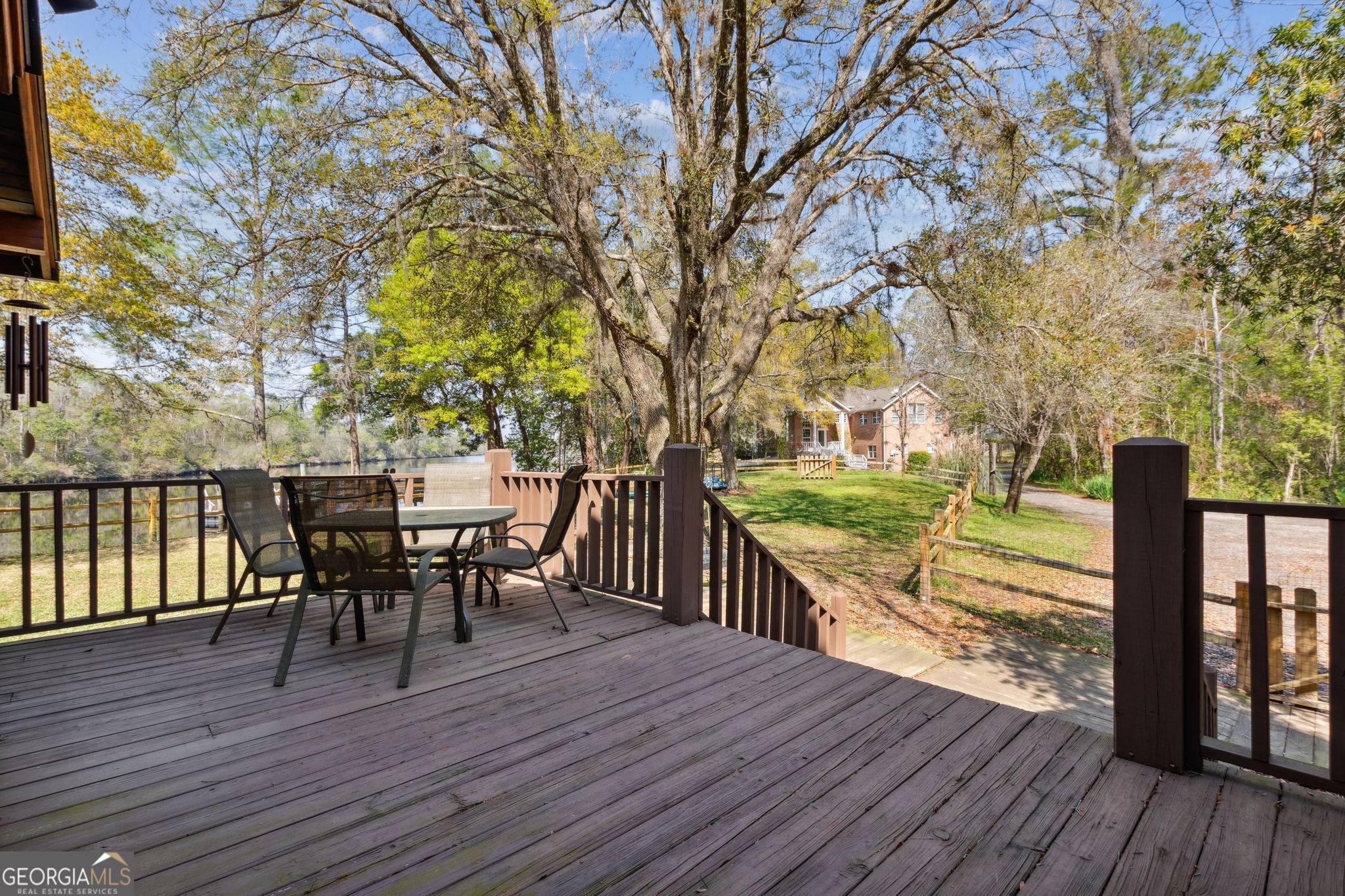 Kingsland, GA 31548,102 Landing DR
