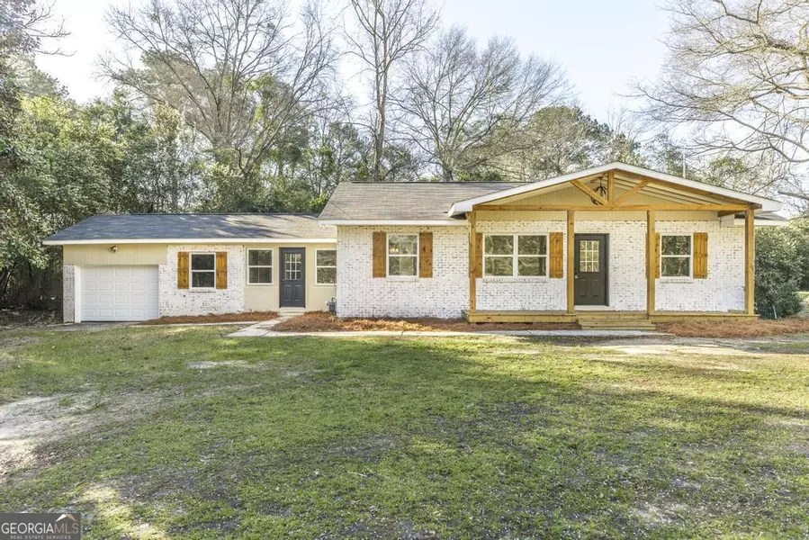 305 Broad ST, Hawkinsville, GA 31036