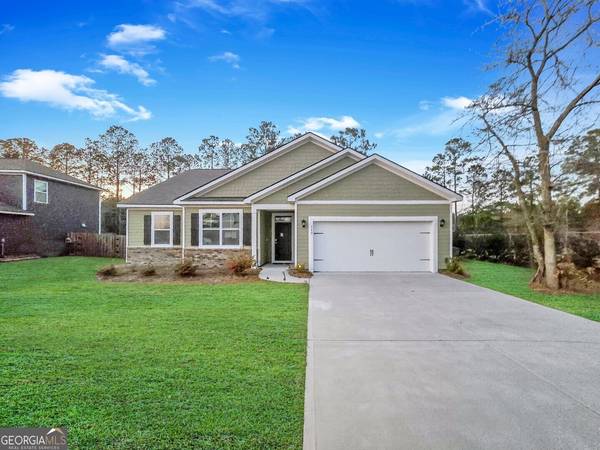 160 Sugar Pine DR, Richmond Hill, GA 31324