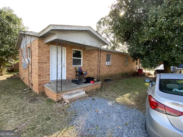 Macon, GA 31206,912 Thomas ST