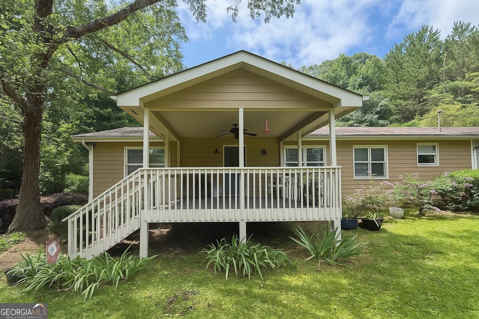 1537 David Lee ST, Acworth, GA 30102