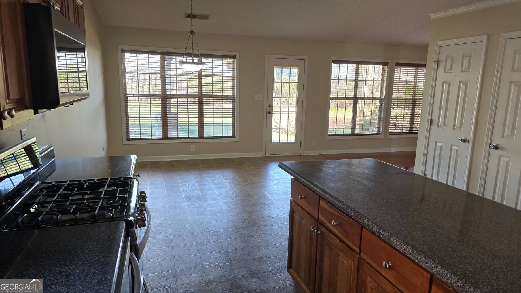 Mcdonough, GA 30252,1006 Harbor View LN
