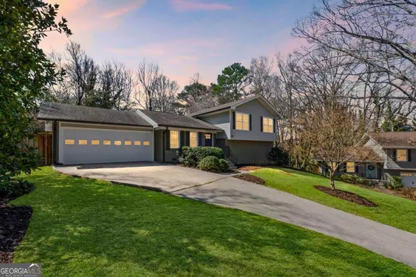 Roswell, GA 30075,260 Mansell CIR