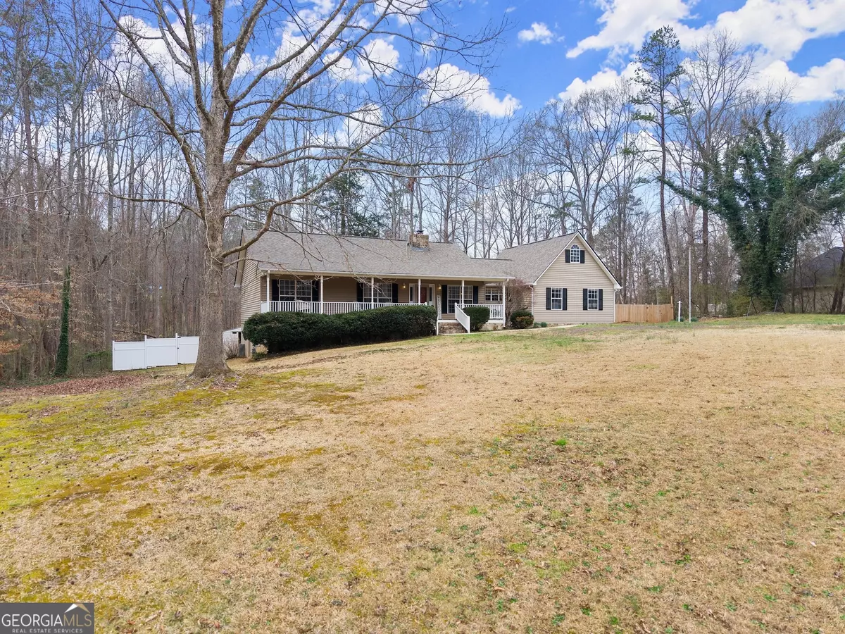 Toccoa, GA 30577,805 Deer Chase RD