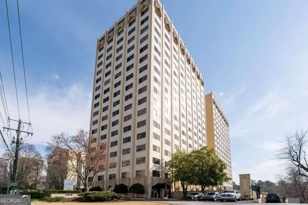 Atlanta, GA 30305,2479 PEACHTREE RD NE #912
