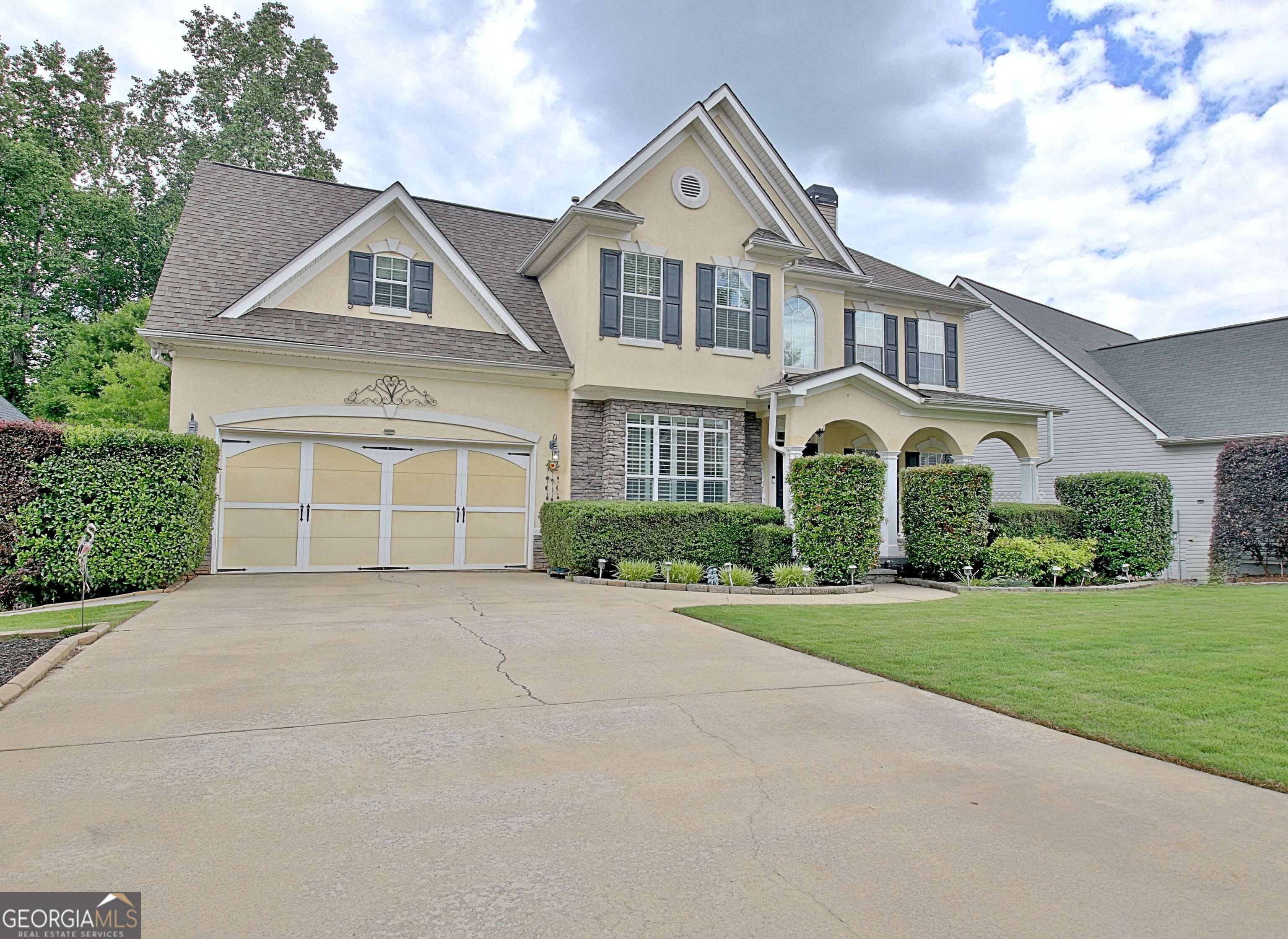 Newnan, GA 30265,65 Tapestry LN