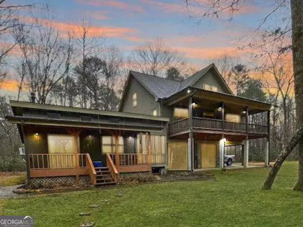 1088 Little Hawk RD, Sautee Nacoochee, GA 30571