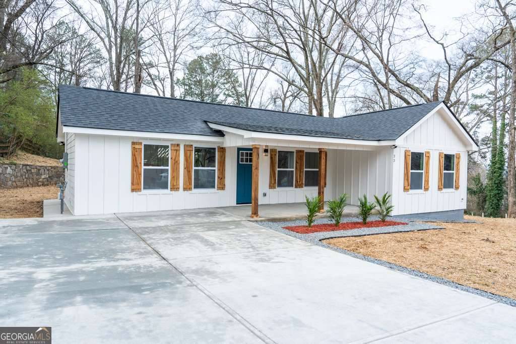 33 Fairview ST, Cartersville, GA 30120