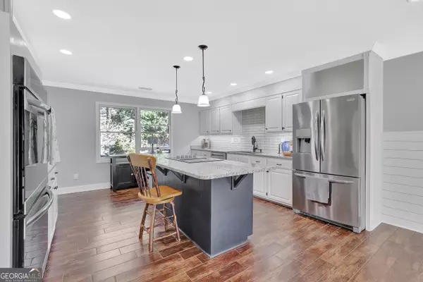 Brooks, GA 30205,880 Brooks Woolsey RD