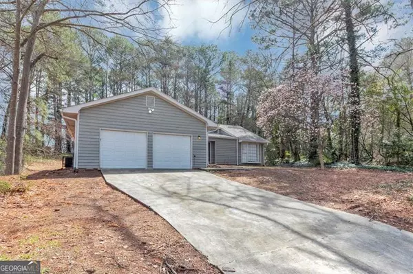 Riverdale, GA 30296,7018 CHIMNEY RIDGE DR