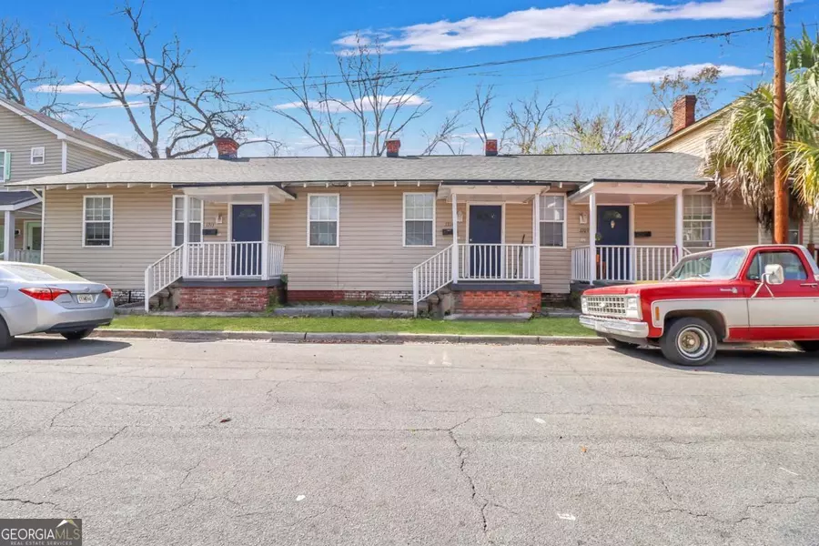 1709 Le Grand ST, Savannah, GA 31401