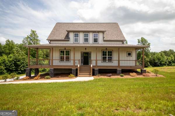 83 Hunts Ridge DR, Cleveland, GA 30528