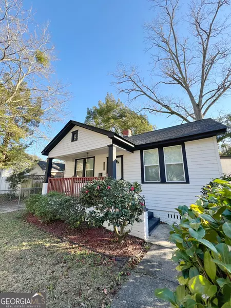 1131/1133 E 70th ST, Savannah, GA 31404