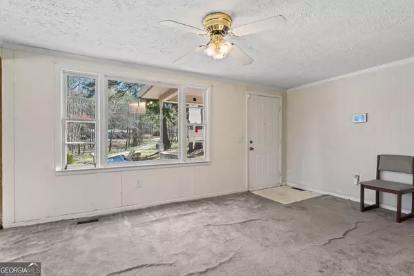 Jackson, GA 30233,137 Taylor RD