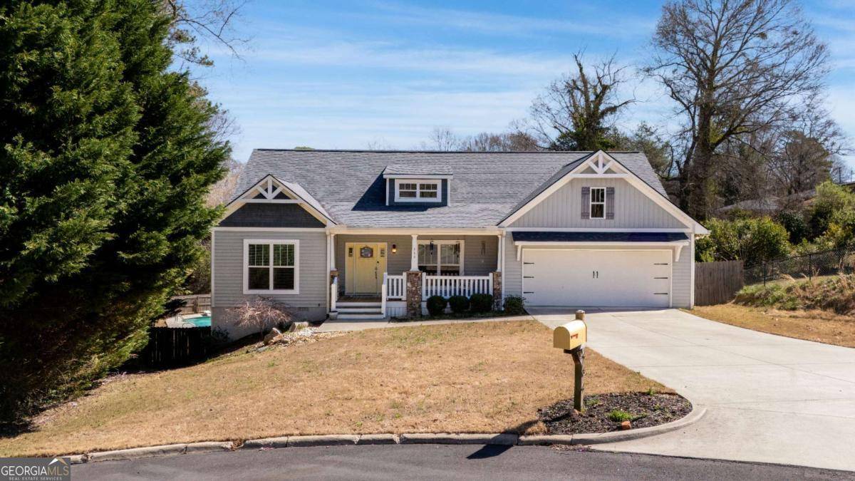 Gainesville, GA 30501,464 Holly PL