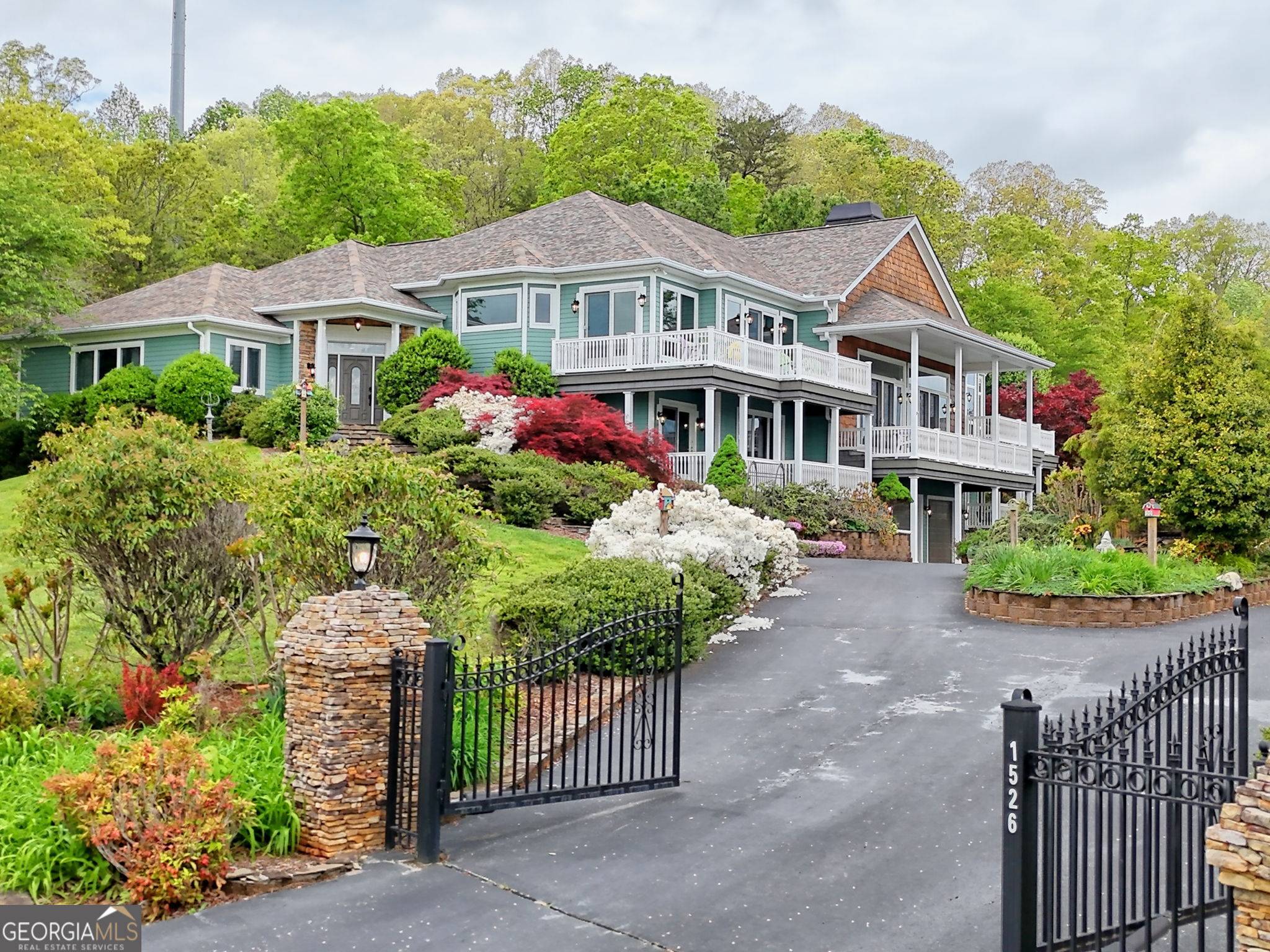 Hiawassee, GA 30546,1526 Cedar View LN