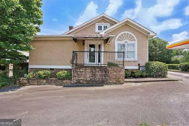 914 W Taylor ST, Griffin, GA 30223