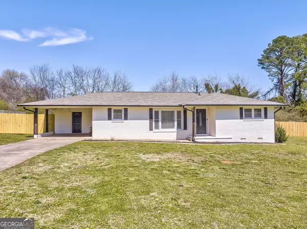 201 Camellia LN, Cartersville, GA 30120