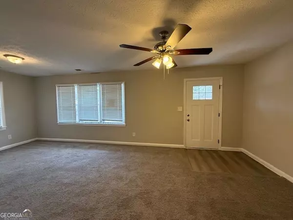 Decatur, GA 30032,1643 Columbia DR